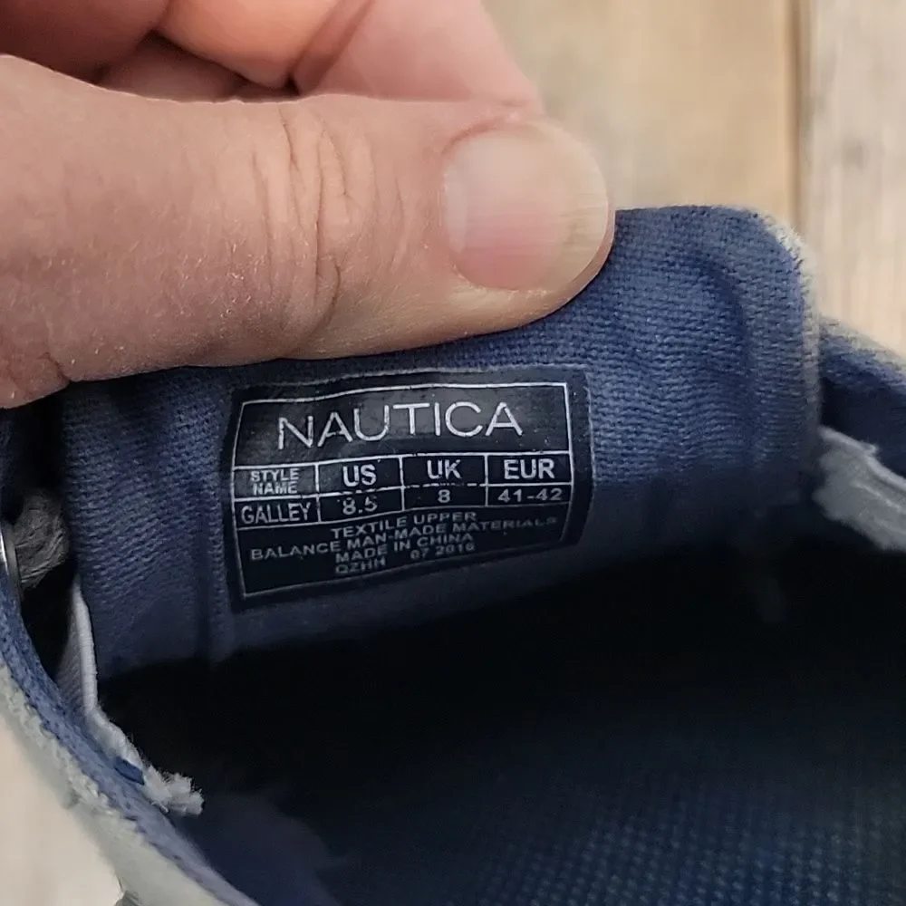 Nautica Galley Men's boat Shoes - Grey sneakers Size 8.5